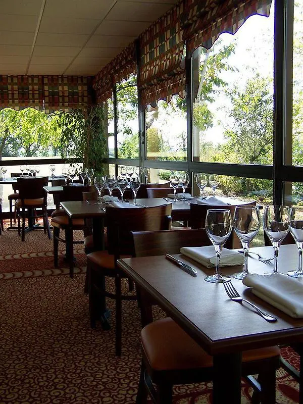 Brit Hotel Rennes Cesson
