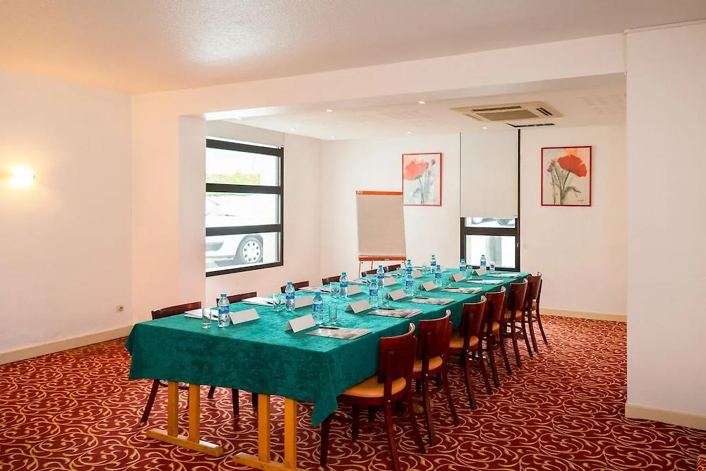Brit Hotel Rennes Cesson  Cesson-Sevigne