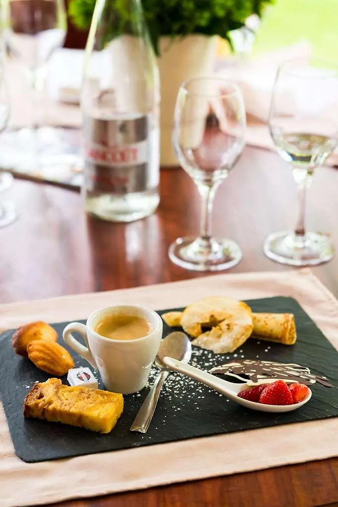 Brit Hotel Rennes Cesson Cesson-Sevigne