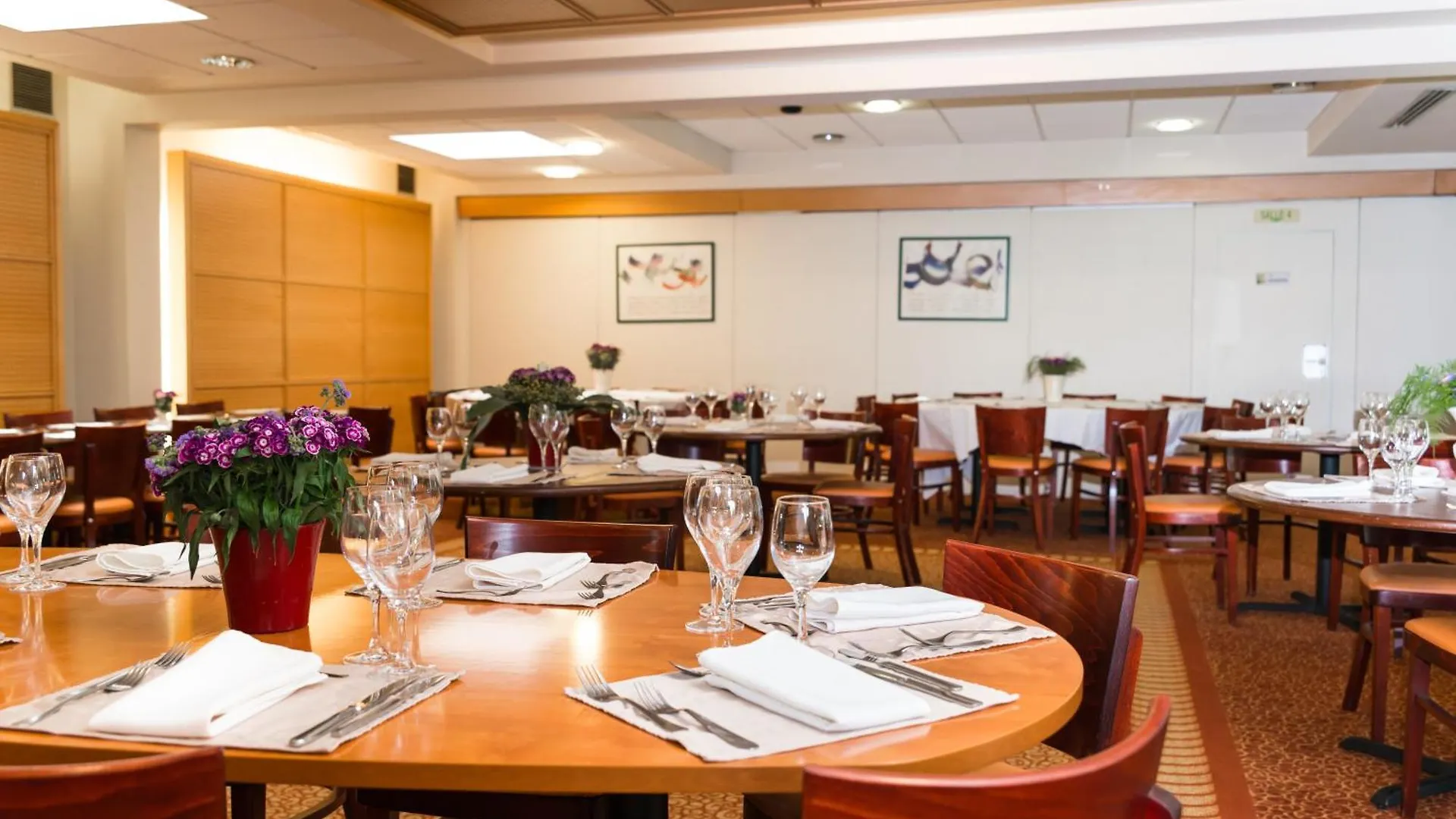 Brit Hotel Rennes Cesson